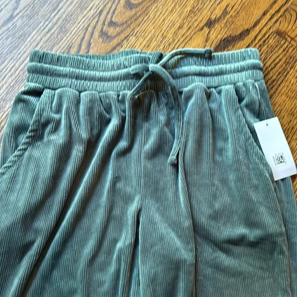 Hippie Rose skinny teal ribbed super soft, stretchy elastic waist boucle joggers - Picture 2 of 6